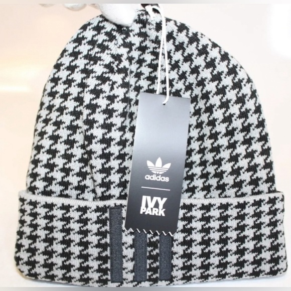 Adidas x Ivy Park Beanie  Black Gray Rare UNISEX Winter Cap OSFM NWT - Picture 8 of 9
